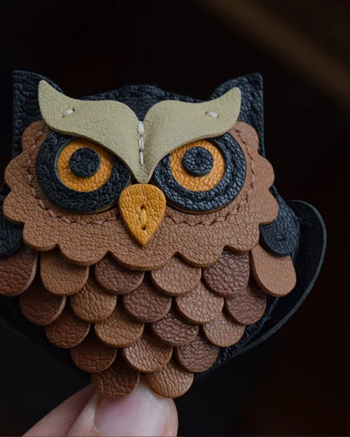 azeka-leather-owl-bag-charm-back