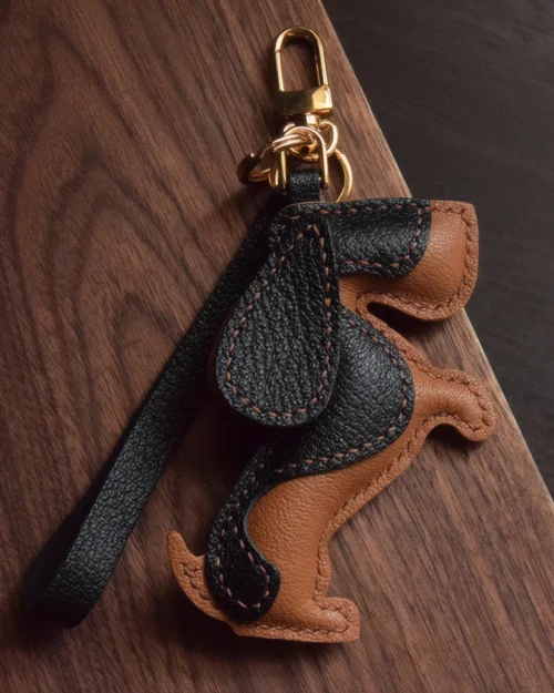 basset hound bag charm, leather dog keychain, handmade leather bag charm, dog leather accessory, gift-ready bag charm, car key accessory leather