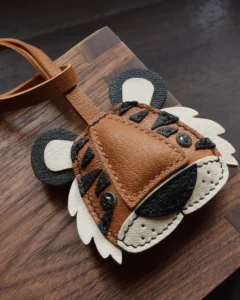 tiger bag charm, leather tiger keychain, handmade leather bag charm, animal leather accessory, gift-ready bag charm, car key accessory leather
