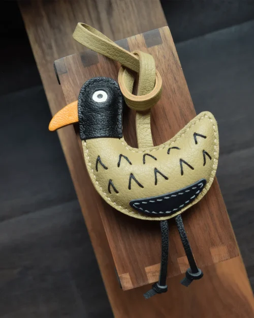 leather bird bag charm, bird leather keychain, cute bird bag charm, handmade bird accessory, leather bird character keychain