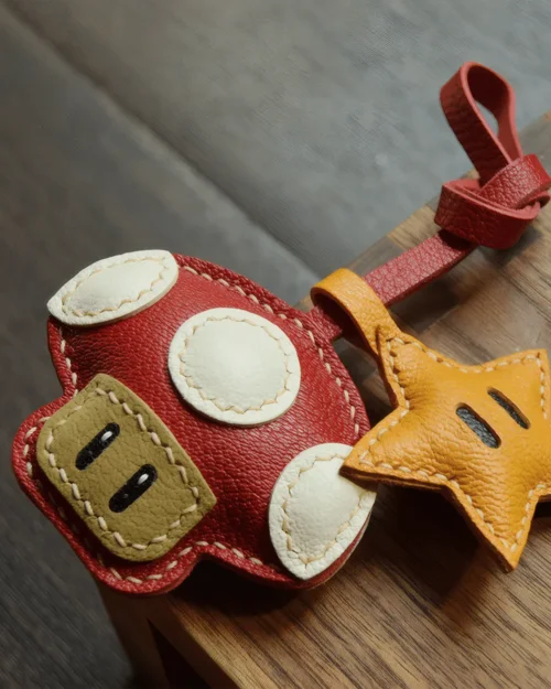 leather mushroom star bag charm, mushroom leather keychain, handmade mushroom bag charm, star leather accessory, cartoon leather keychain, car key accessory