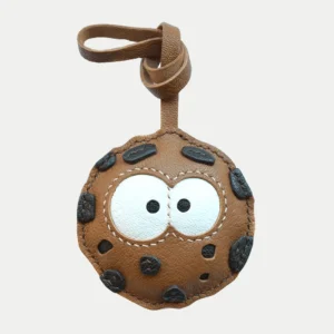 cookie bag charm, leather cookie keychain, handmade cookie bag charm, dessert bag accessory, playful leather keychain, car key accessory