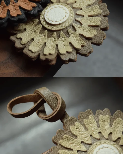 flower bag charm, leather flower keychain, handmade flower bag charm, floral bag accessory, leather floral keychain, car key accessory