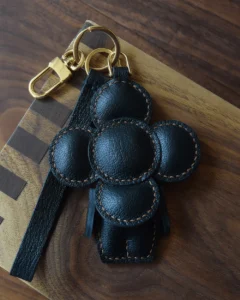 flower bag charm, leather flower keychain, handmade flower bag charm, floral bag accessory, flower leather keychain, car key accessory