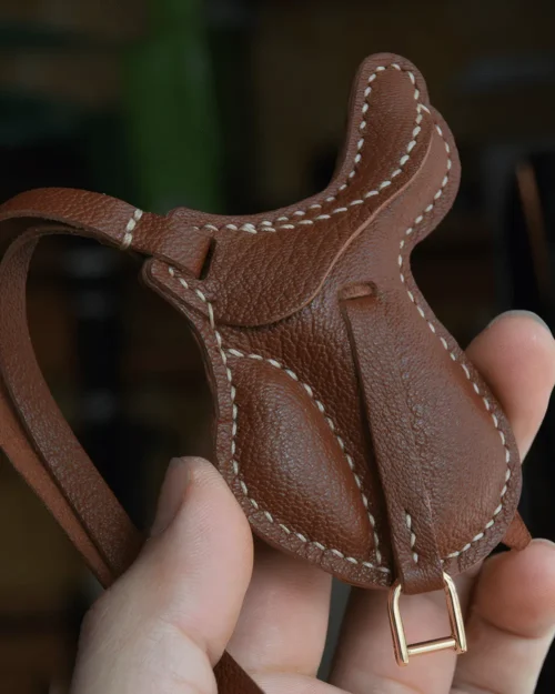 leather saddle bag charm, english saddle keychain, equestrian leather charm, handmade saddle bag charm, horse saddle key accessory, car key accessory