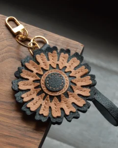 flower bag charm, leather flower keychain, handmade flower bag charm, floral bag accessory, leather floral keychain, car key accessory