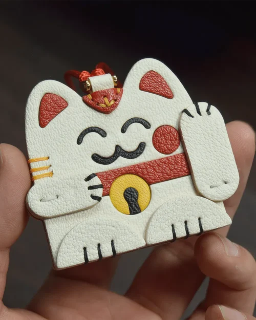 leather lucky cat bag charm, lucky cat leather keychain, handmade lucky cat charm, fortune cat bag accessory, leather lucky symbol keychain