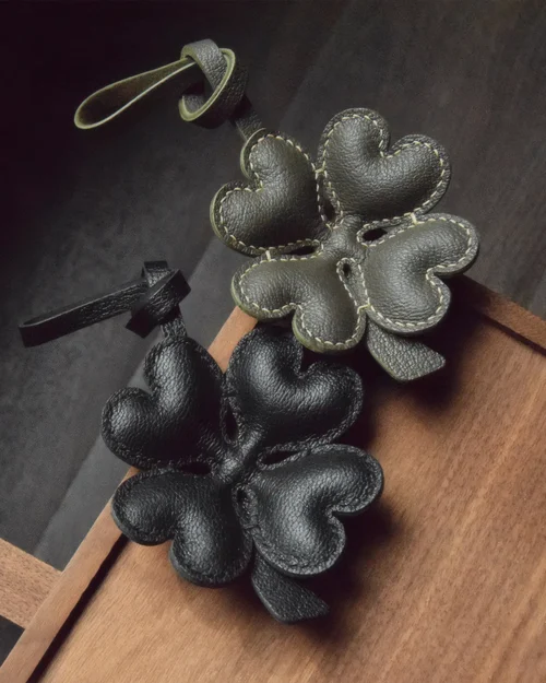 leather four leaf clover bag charm, clover leather keychain, lucky clover bag charm, handmade clover accessory, leather lucky symbol keychain, car key accessory