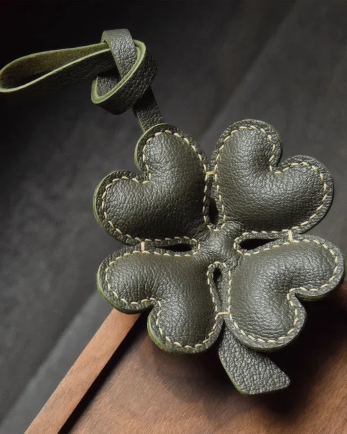 leather four leaf clover bag charm, clover leather keychain, lucky clover bag charm, handmade clover accessory, leather lucky symbol keychain, car key accessory
