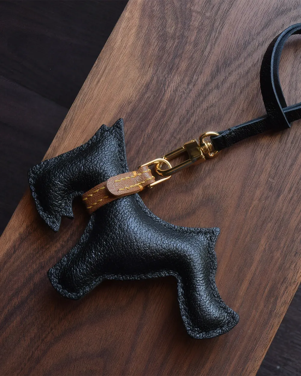 Schnauzer Bag Charm - Minimalist Leather Design - AZEKA