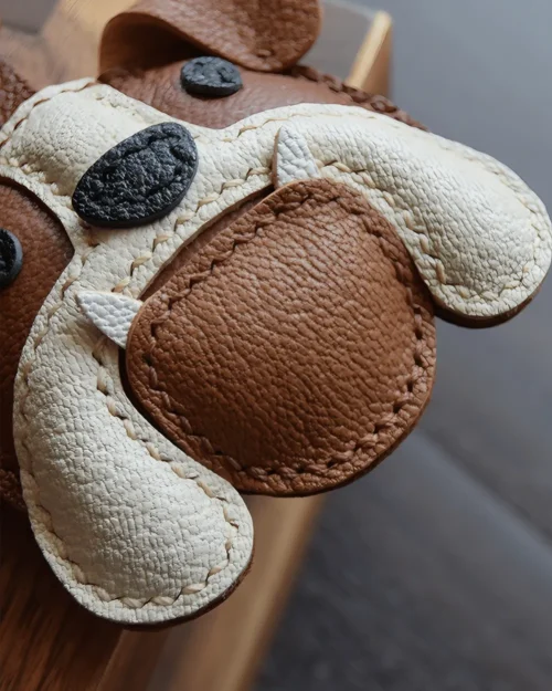 bulldog bag charm, leather bulldog keychain, handmade bulldog bag charm, dog bag accessory, bulldog leather keychain, car key accessory