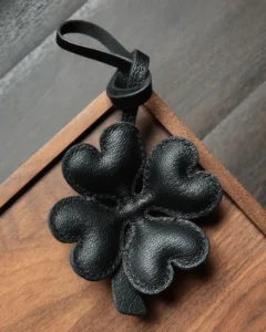 leather four leaf clover bag charm, clover leather keychain, lucky clover bag charm, handmade clover accessory, leather lucky symbol keychain, car key accessory