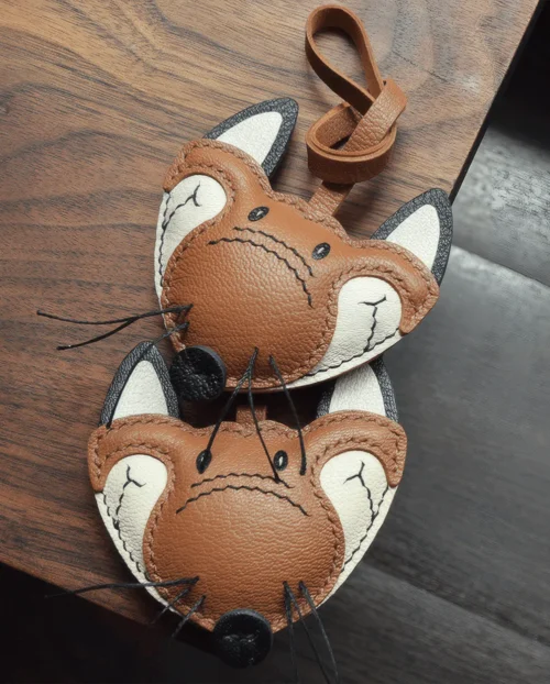 fox bag charm, leather fox keychain, handmade fox bag charm, animal bag accessory, fox leather keychain, car key accessory
