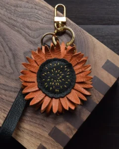 sunflower bag charm, leather sunflower keychain, handmade leather floral charm, sunflower bag accessory, car key leather charm, gift ready leather accessory