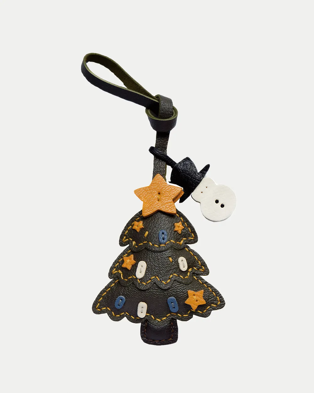 leather christmas tree bag charm, christmas tree leather keychain, handmade holiday bag charm, festive leather accessory, winter gift keychain