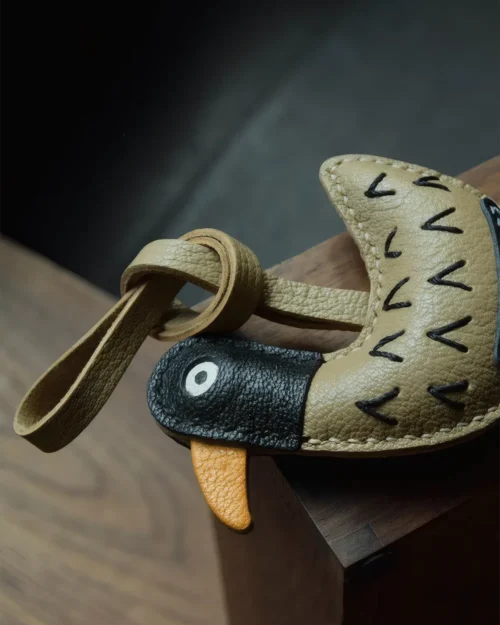 leather bird bag charm, bird leather keychain, cute bird bag charm, handmade bird accessory, leather bird character keychain