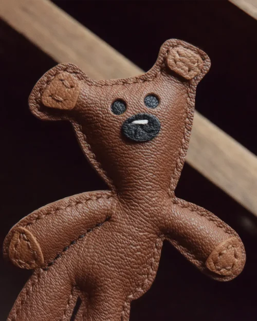 bear bag charm, leather bear keychain, handmade bear bag charm, animal bag accessory, bear leather keychain, car key accessory