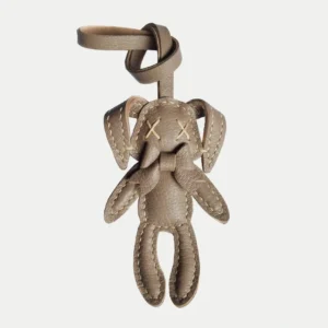 rabbit bag charm, leather rabbit keychain, handmade rabbit leather charm, rabbit bag accessory, car key leather charm, gift ready leather accessory