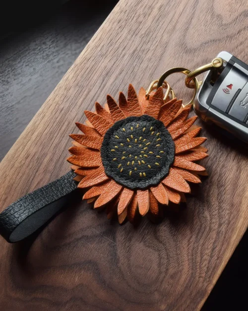 sunflower bag charm, leather sunflower keychain, handmade leather floral charm, sunflower bag accessory, car key leather charm, gift ready leather accessory